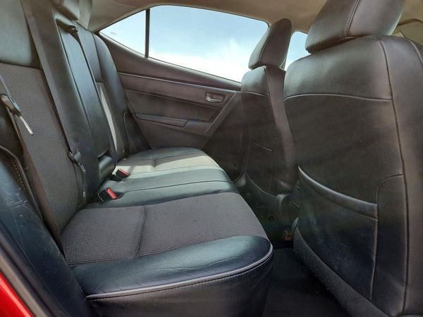2015 TOYOTA COROLLA