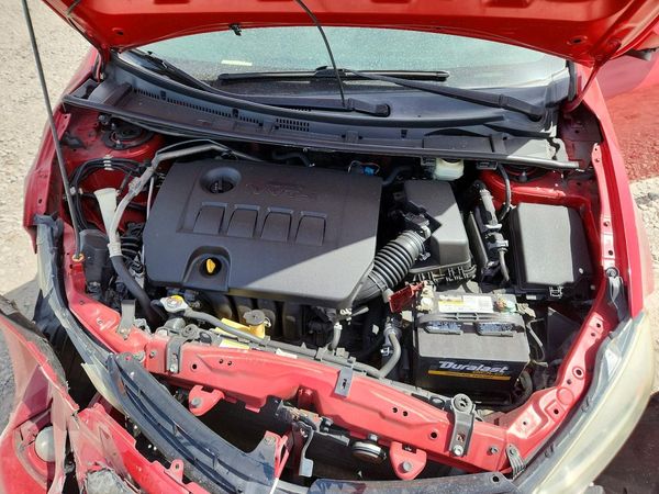 2015 TOYOTA COROLLA