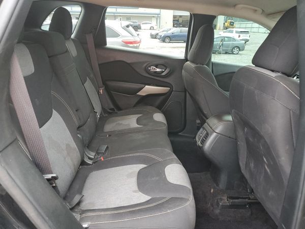 2018 JEEP CHEROKEE