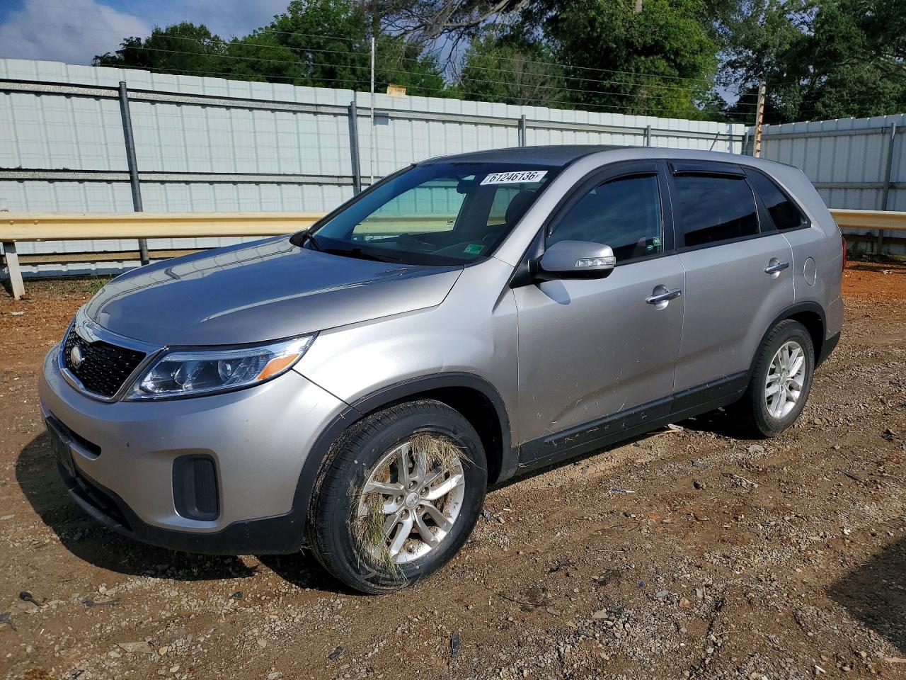 2014 KIA SORENTO Base/ LX