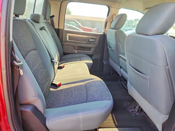 2015 RAM 1500 SLT