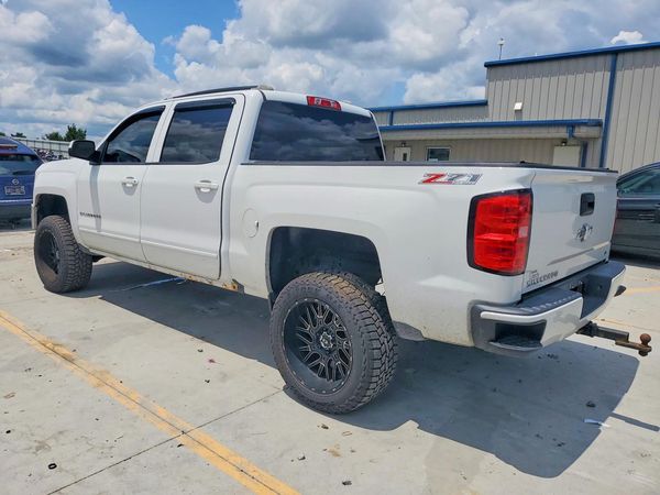 2017 CHEVROLET SILVERADO LT