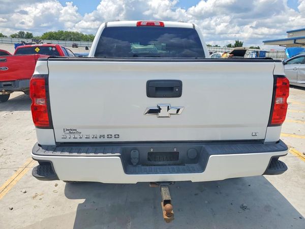 2017 CHEVROLET SILVERADO LT
