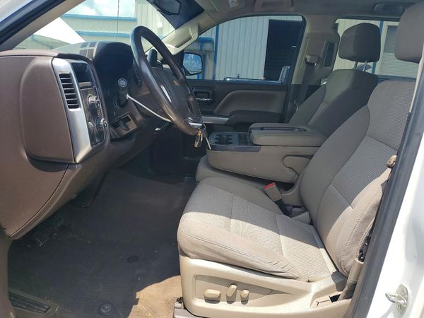 2017 CHEVROLET SILVERADO LT