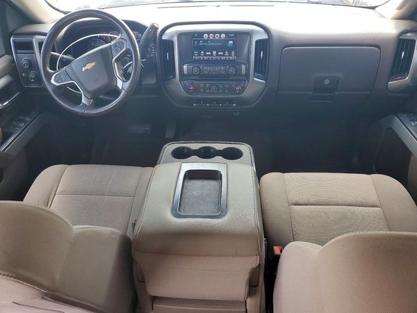2017 CHEVROLET SILVERADO LT