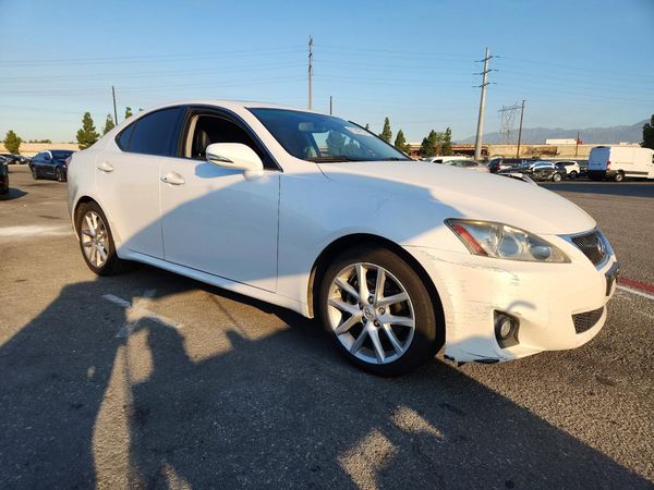 2013 LEXUS IS 250
