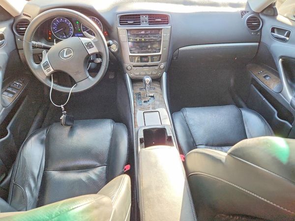 2013 LEXUS IS 250