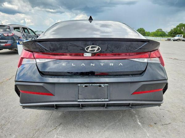 2026 HYUNDAI ELANTRA