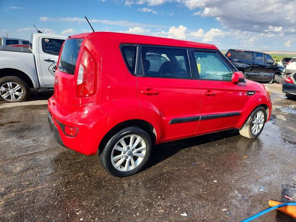 2013 KIA SOUL