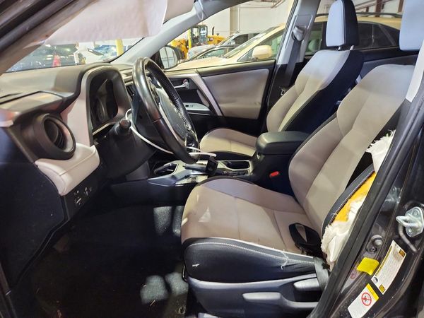 2017 TOYOTA RAV4 XLE
