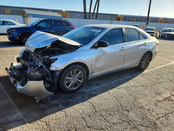 2017 TOYOTA CAMRY