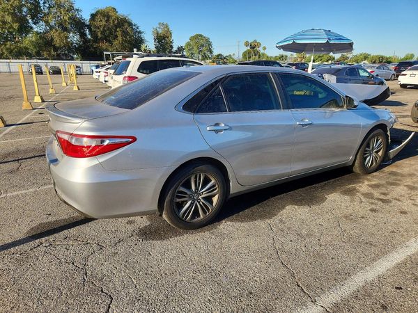 2017 TOYOTA CAMRY