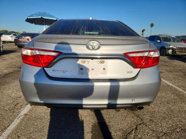2017 TOYOTA CAMRY