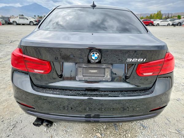 2016 BMW 328