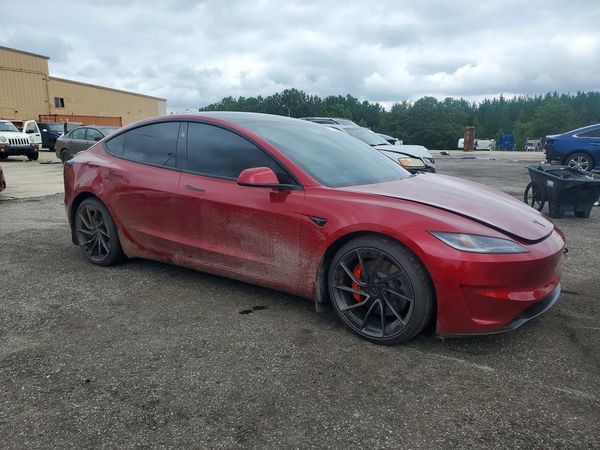 2026 TESLA MODEL 3