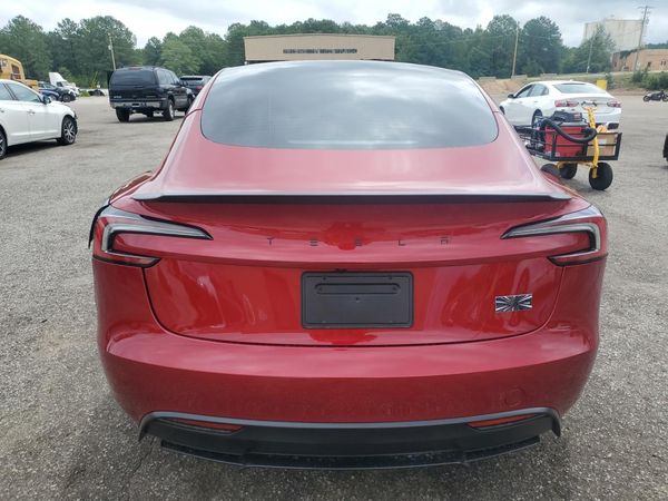2026 TESLA MODEL 3
