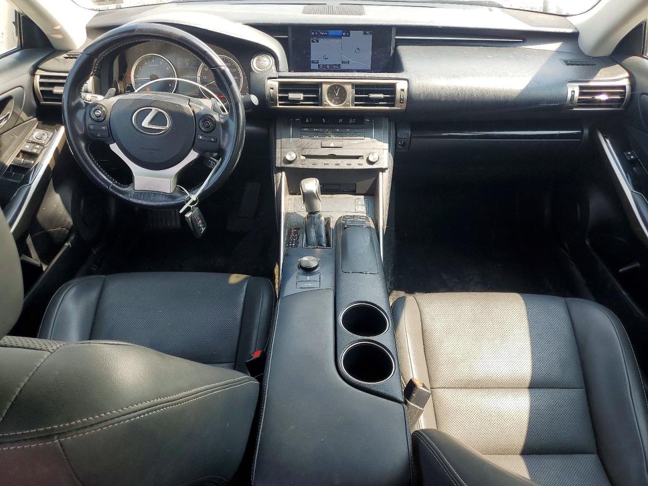 2016 LEXUS IS 300