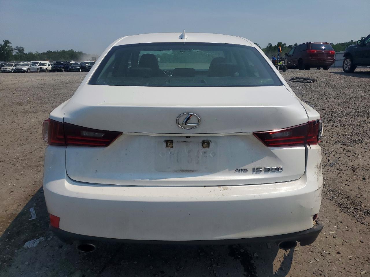 2016 LEXUS IS 300