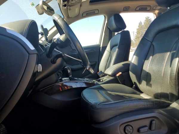 2012 AUDI Q5 Prestige