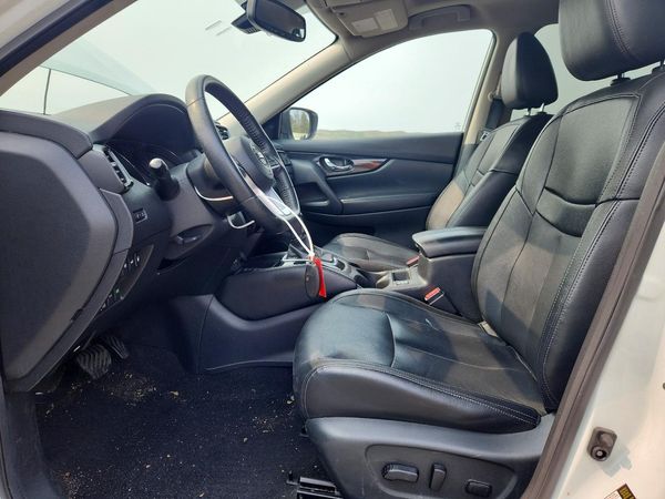 2019 NISSAN ROGUE