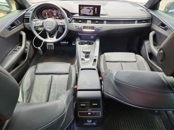 2018 AUDI A4
