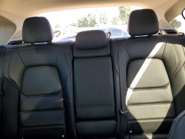 2022 MAZDA CX-5 Premium Plus Package
