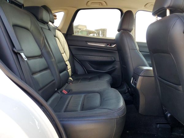 2022 MAZDA CX-5 Premium Plus Package