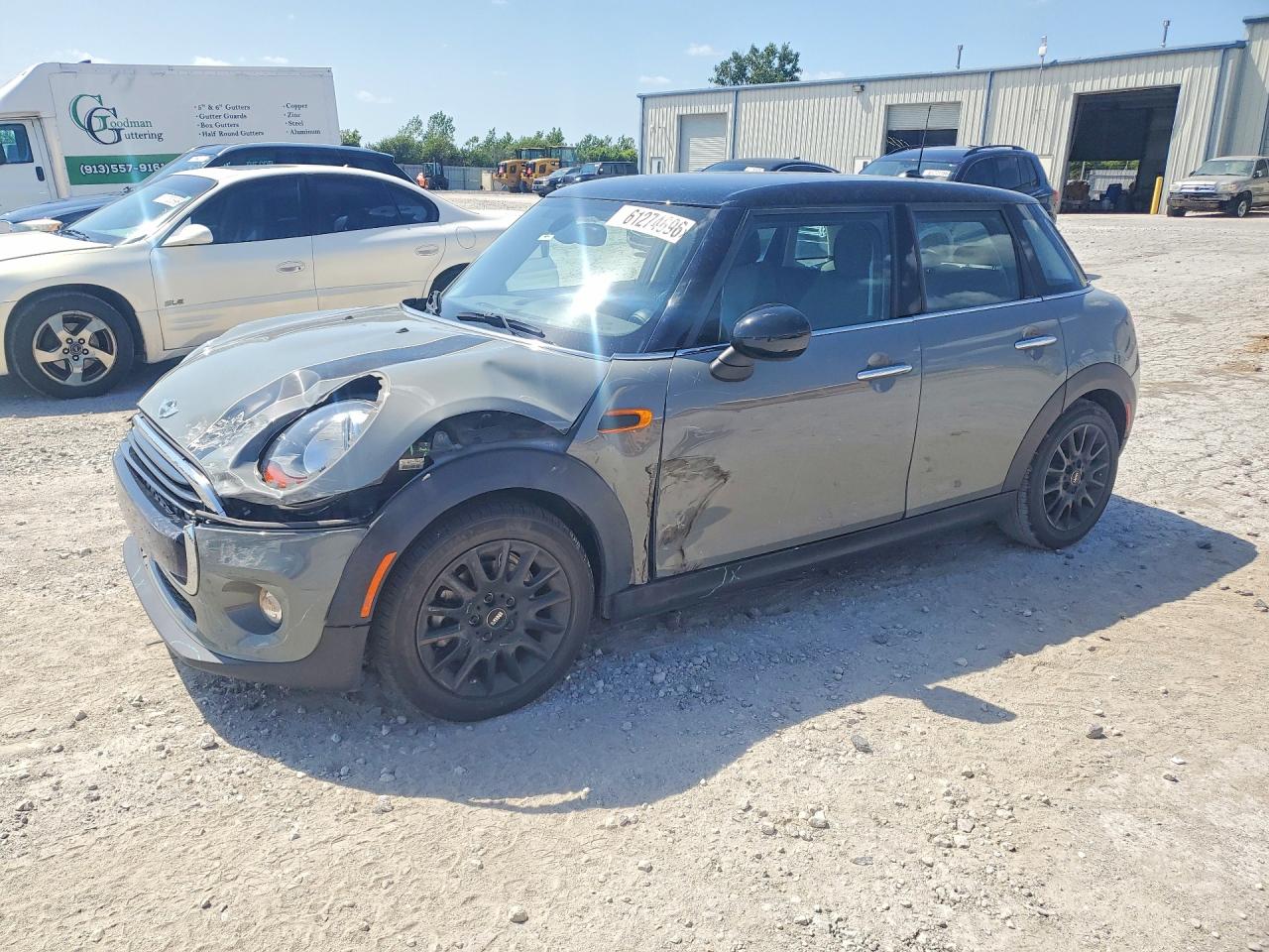 2016 MINI COOPER