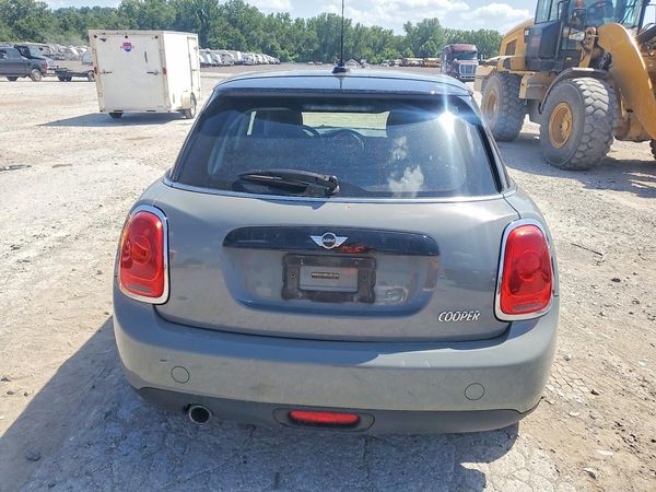 2016 MINI COOPER
