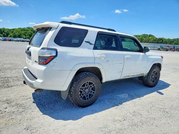 2024 TOYOTA 4RUNNER TRD offroad Prem