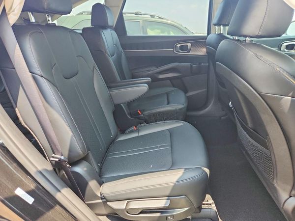 2022 KIA SORENTO EX