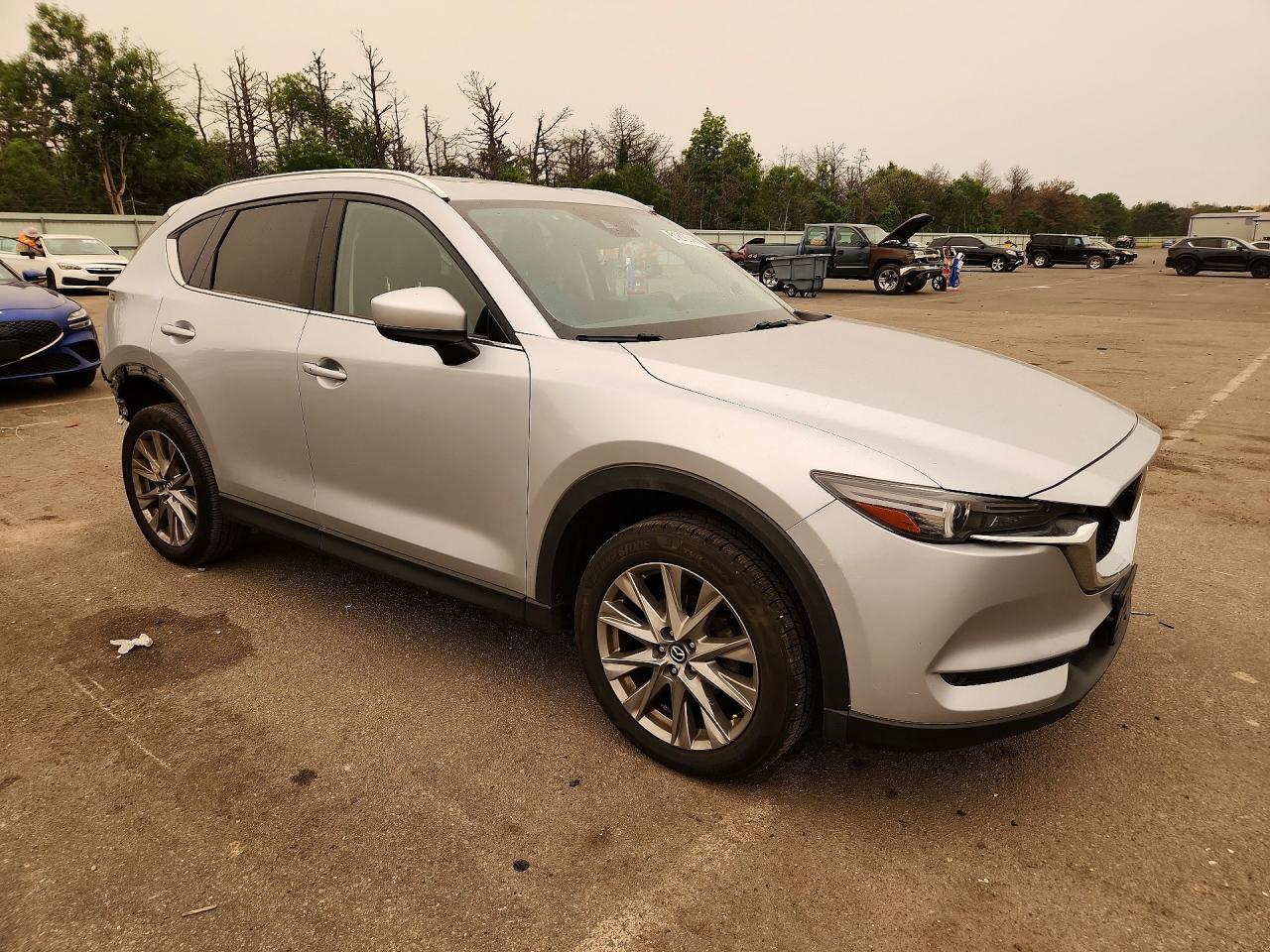 2021 MAZDA CX-5 Grand Touring