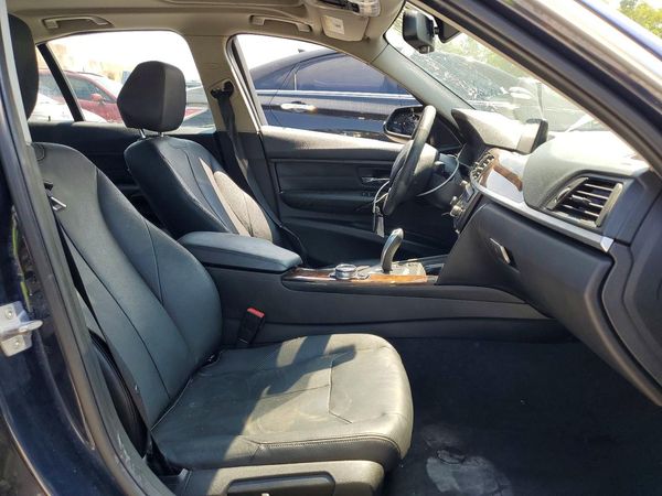 2015 BMW 328