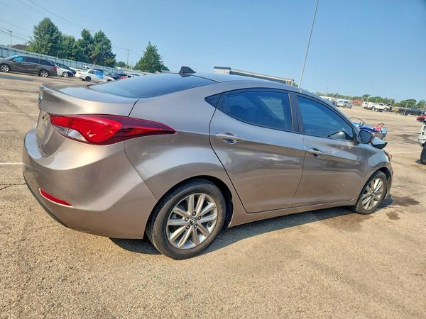 2016 HYUNDAI ELANTRA