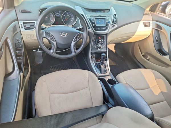 2016 HYUNDAI ELANTRA