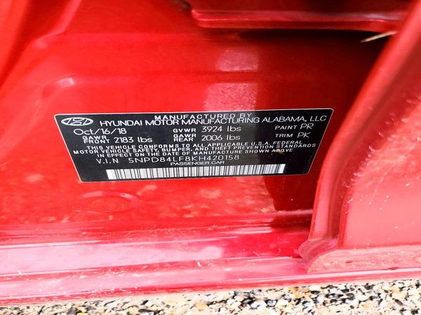 2019 HYUNDAI ELANTRA