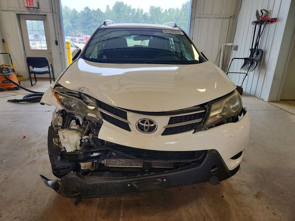 2015 TOYOTA RAV4 LE (X Grade)