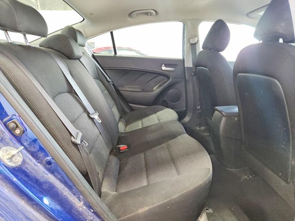 2018 KIA FORTE LX Base
