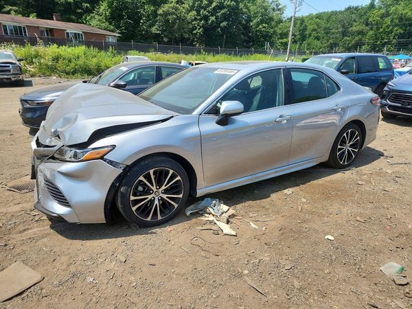 2020 TOYOTA CAMRY