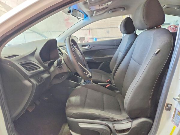2019 HYUNDAI ACCENT