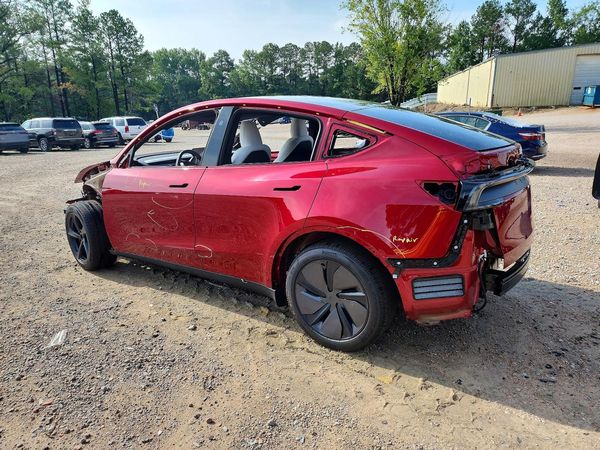 2026 TESLA MODEL Y — DSRA
