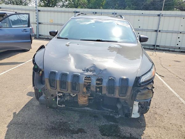 2016 JEEP CHEROKEE Latitude/Longitude/North