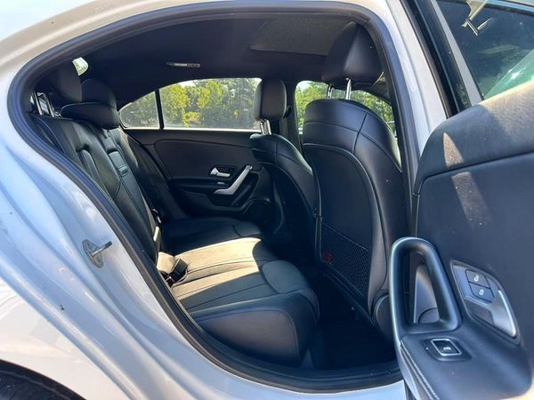 2019 MERCEDES-BENZ A