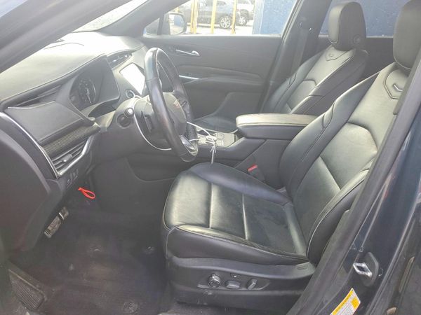 2019 CADILLAC XT4 Sport