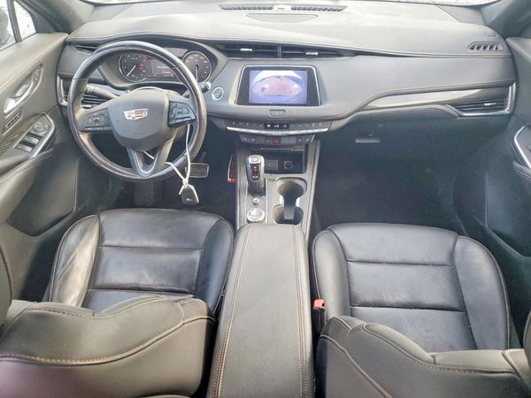 2019 CADILLAC XT4 Sport