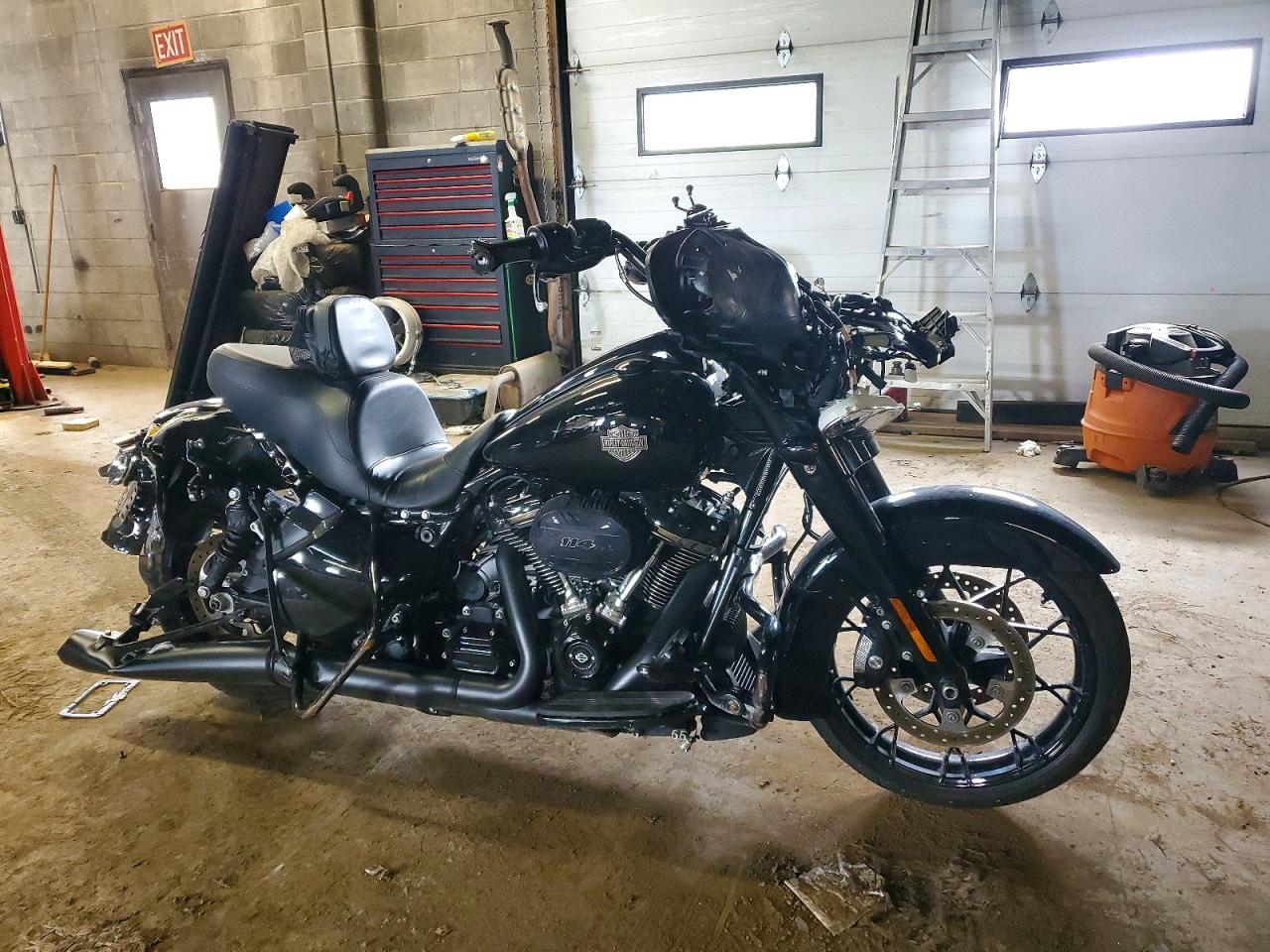 2023 HARLEY-DAVIDSON FL