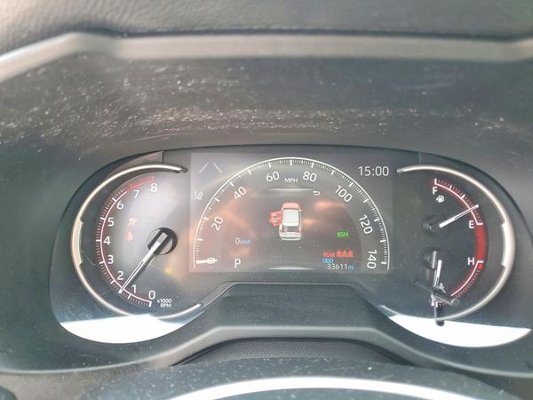2023 TOYOTA RAV4 XLE
