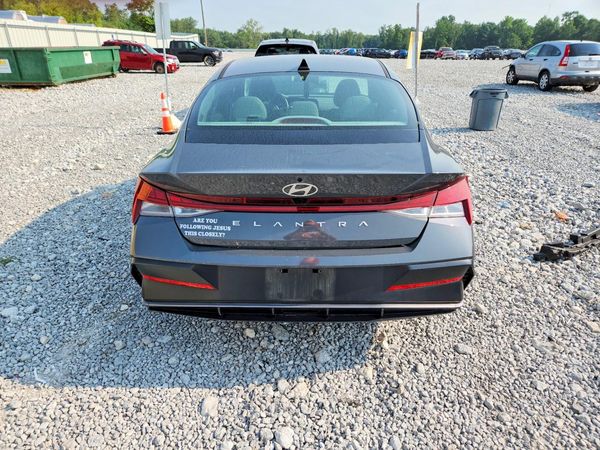 2024 HYUNDAI ELANTRA