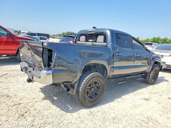 2022 TOYOTA TACOMA SR5