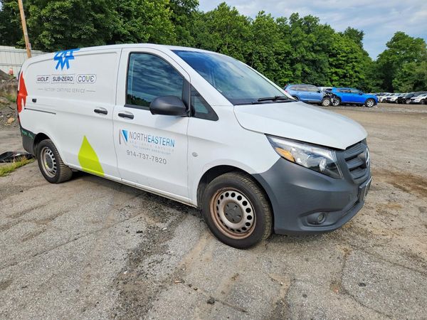 2020 MERCEDES-BENZ METRIS